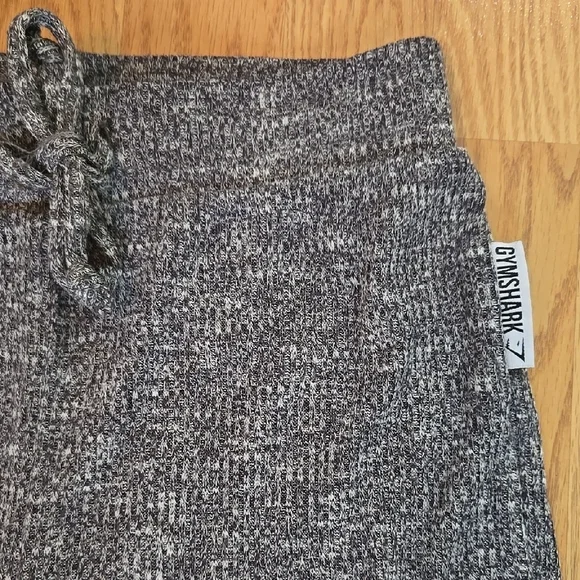 Women's Gym Shark Legging Pants - Picture 2 of 6